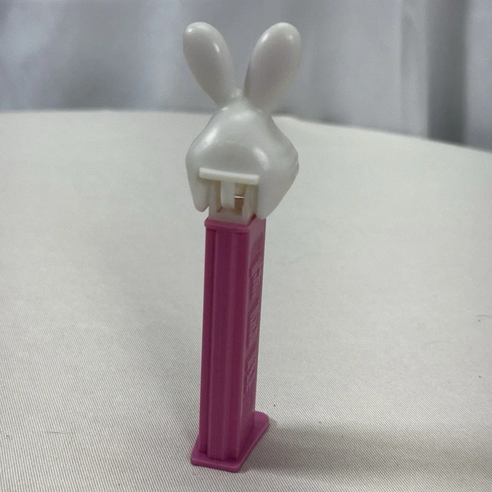 Easter Bunny Pez Candy Dispenser - Vintage - Pink and White - Slovenia‎